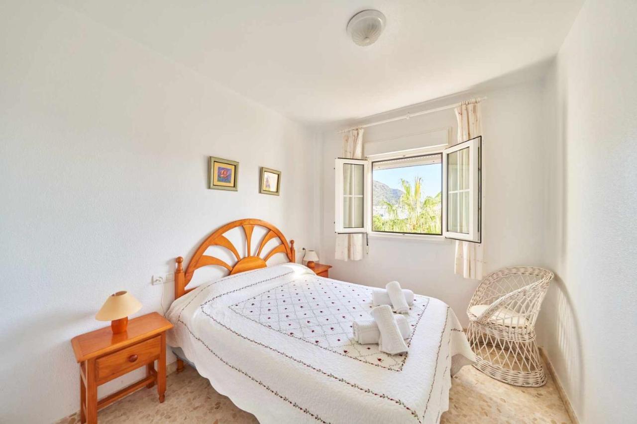 Balcon De Piscina Parking Apartment *